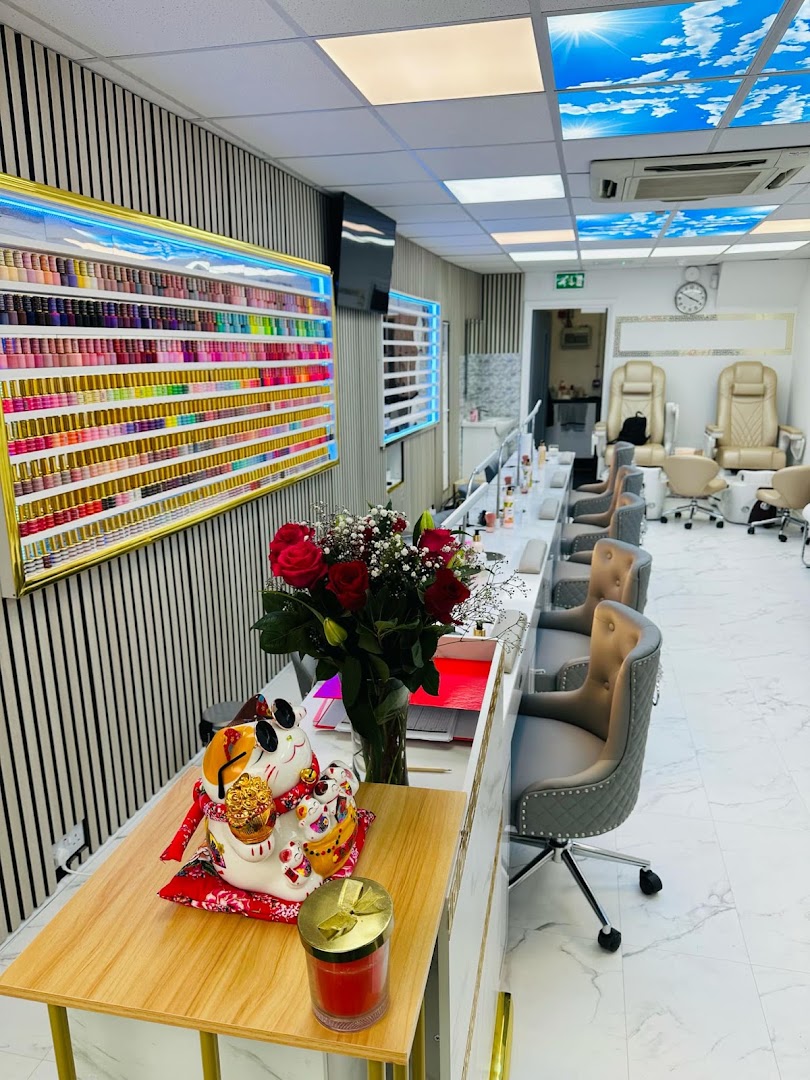 Top Nails & Spa · Photos 5